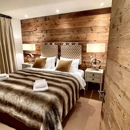 Luxury Walking Distance To Caumasee Apartment *