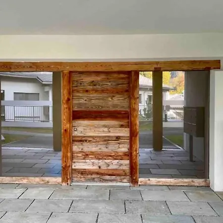 Lägenhet Luxury Walking Distance To Caumasee *