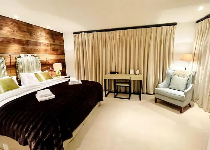 Luxury Walking Distance To Caumasee Daire Flims