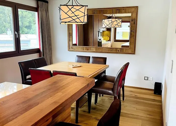 Daire Luxury Walking Distance To Caumasee Flims