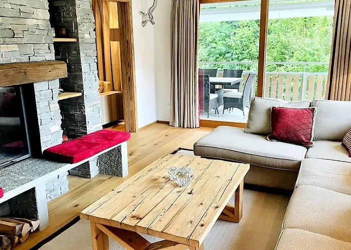 Luxury Walking Distance To Caumasee *