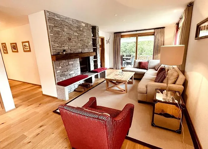 Luxury Walking Distance To Caumasee