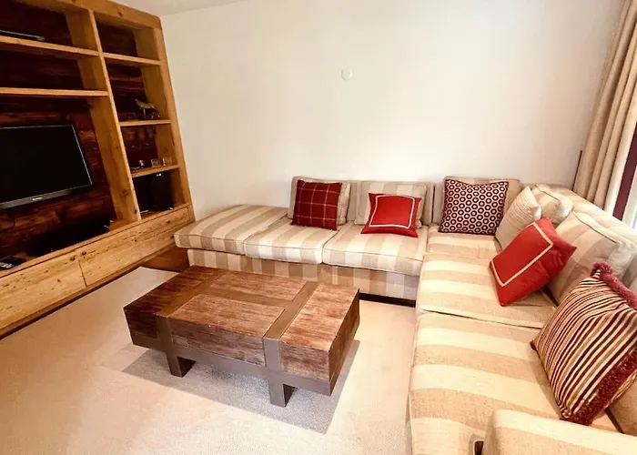 Daire Luxury Walking Distance To Caumasee Flims