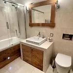 Luxury Walking Distance To Caumasee *