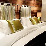 Luxury Walking Distance To Caumasee
