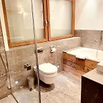 Appartement Luxury Walking Distance To Caumasee Flims